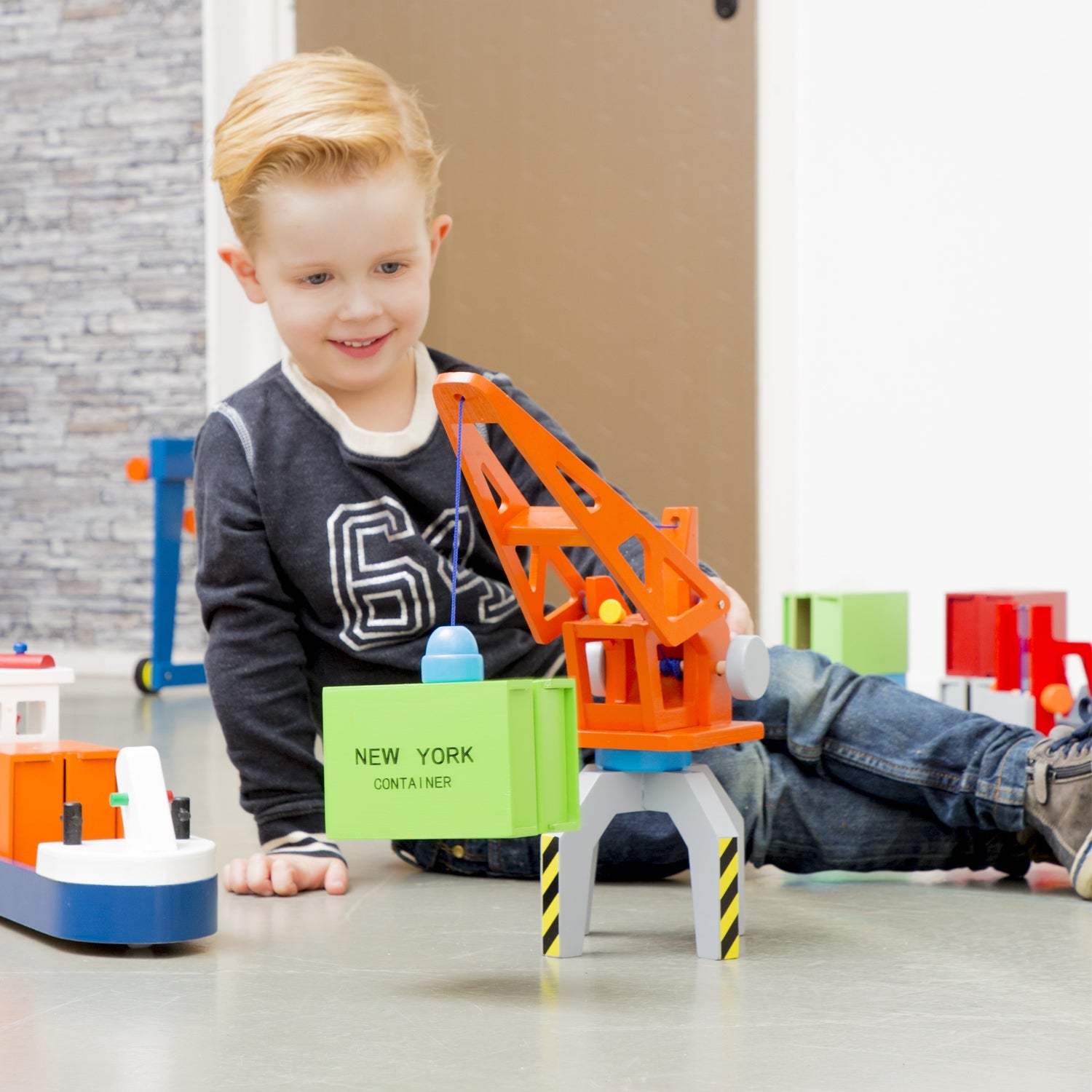 Container Crane - Image 2