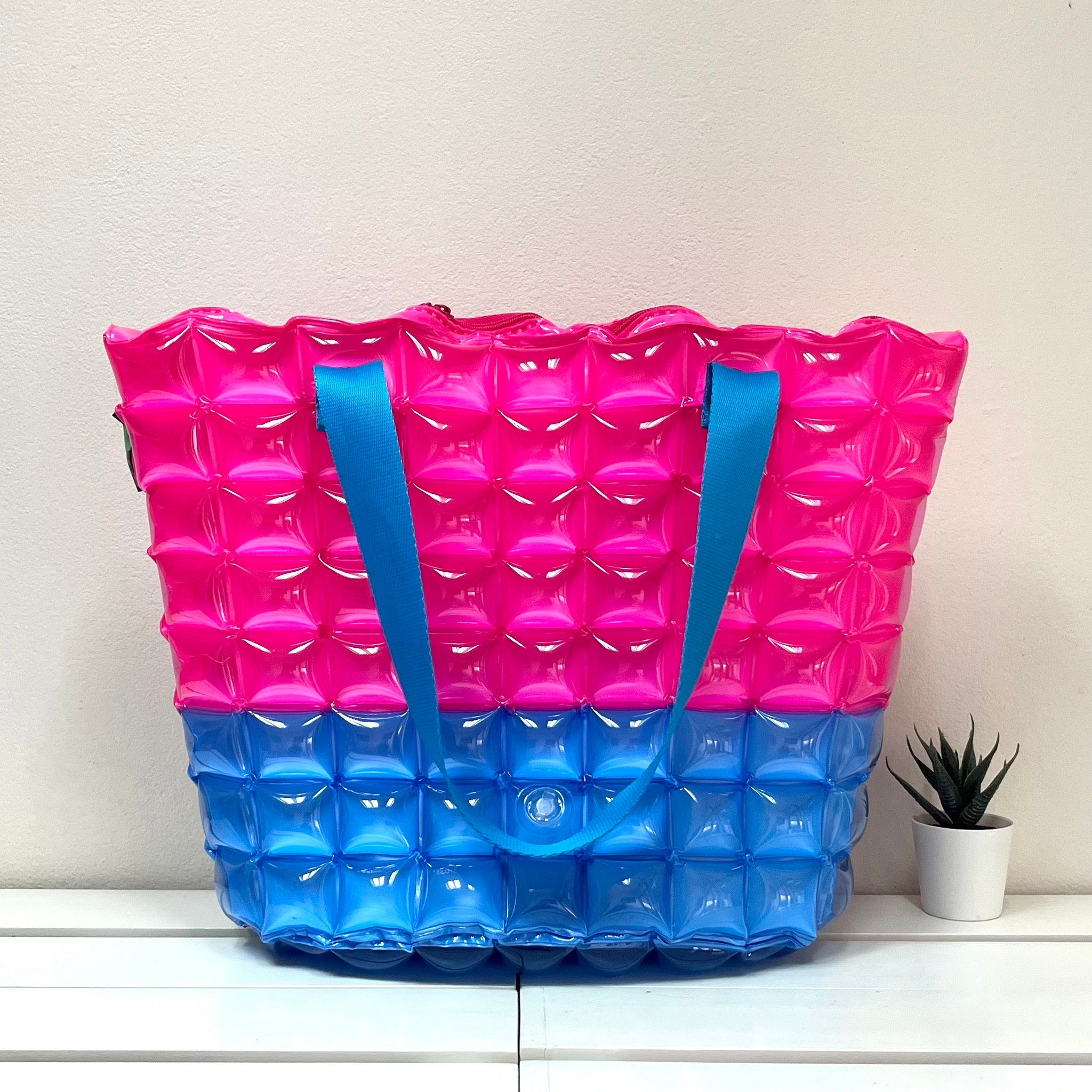 Inflatable Diamond Tote with Zipper (Large) - Trendy Two Tone - Image 6