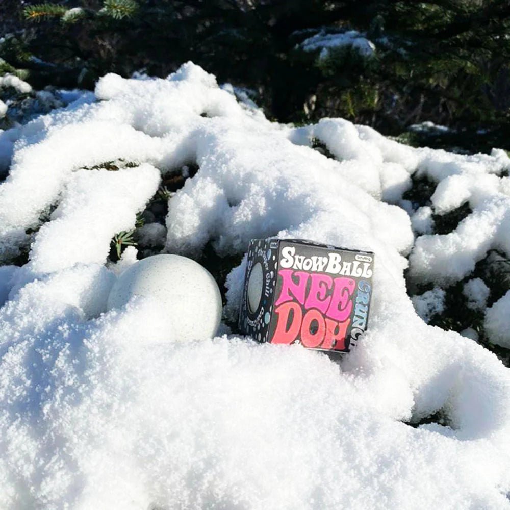 Snowball Crunch NeeDoh - Image 6