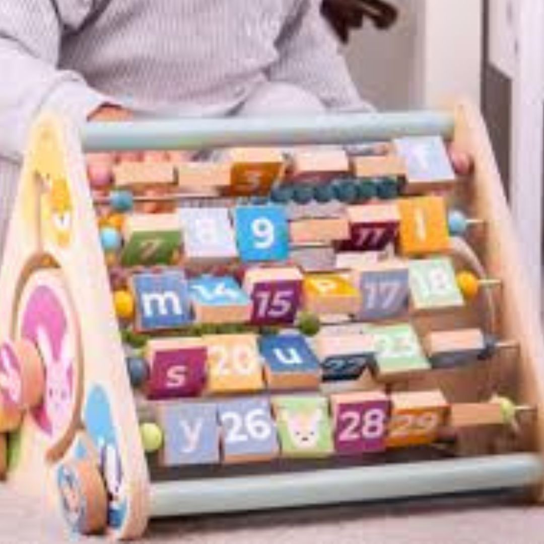 Triangular Activity Centre - FSC Certified - Image 3